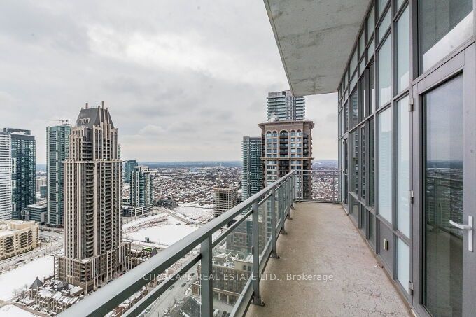 360 Square One Dr, unit 3205 for sale