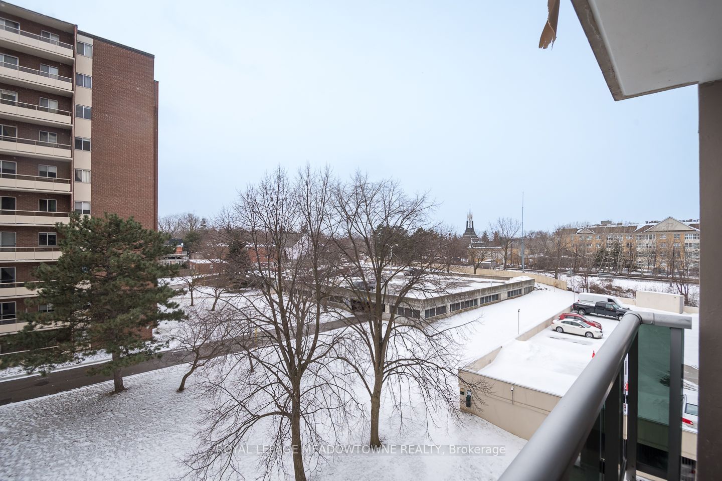 81 Millside Drive Condos, Milton, Toronto