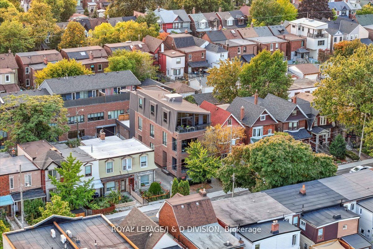 Lanehouse on Bartlett, West End, Toronto