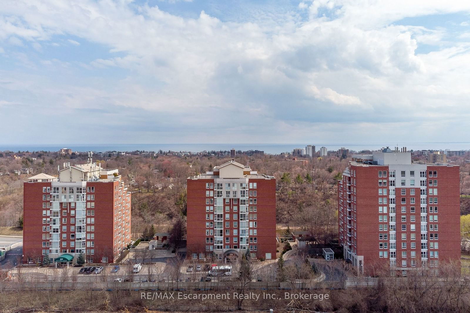 Oakridge Heights I Condos, Oakville, Toronto