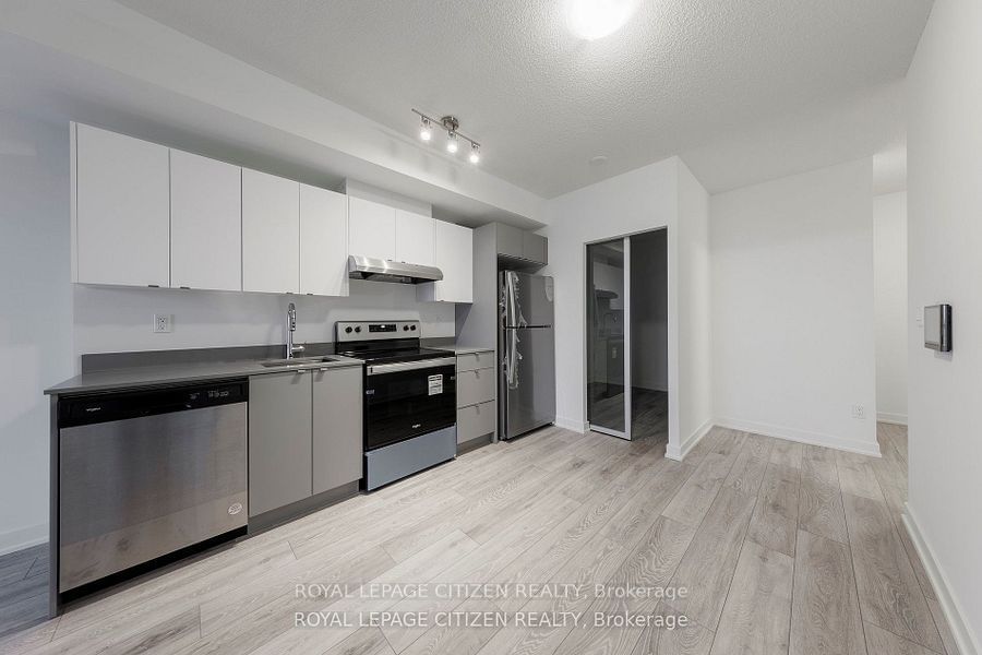 3200 Dakota Common, unit B418 for rent