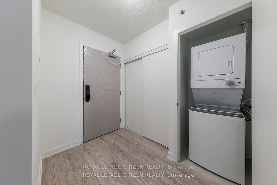 3200 Dakota Common, unit B418 for rent