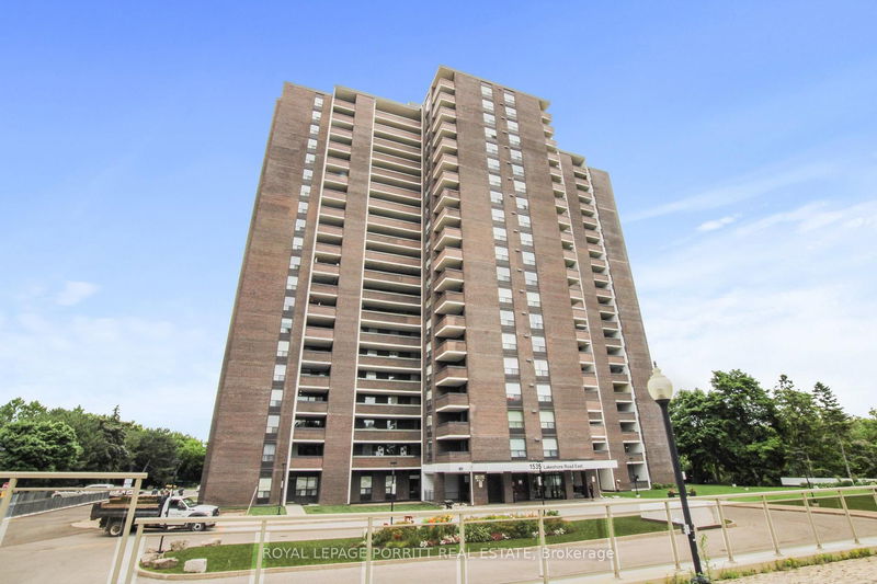 1535 Lakeshore Rd E, unit 510 for sale