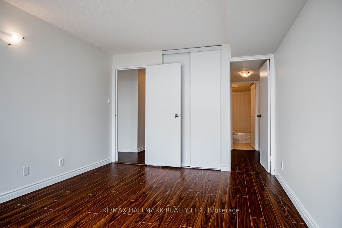 35 Trailwood Dr, unit 1518 for rent