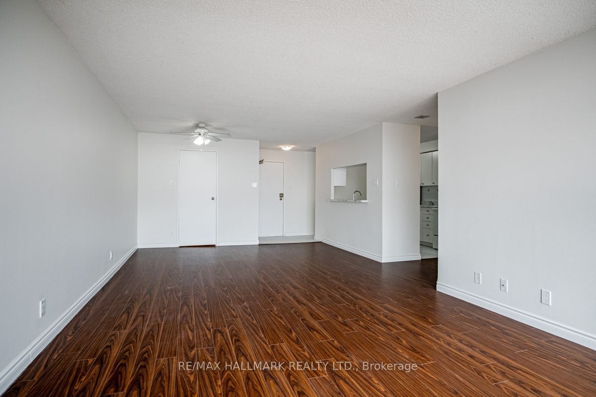 35 Trailwood Dr, unit 1518 for rent