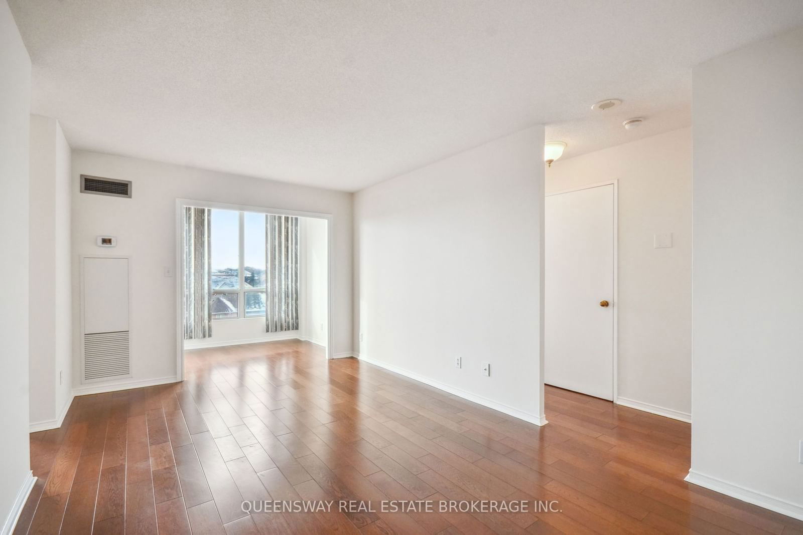 155 Hillcrest Ave, unit 411 for sale