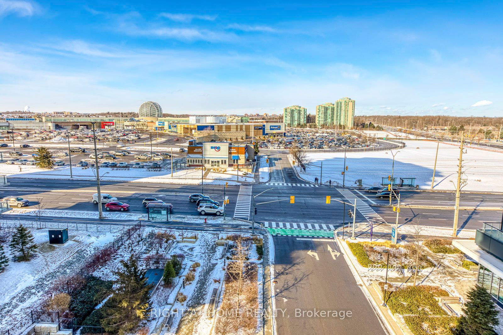 The West Tower Condos, Mississauga, Toronto