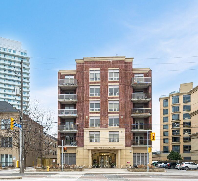 4196 Dundas St W, unit 309 for sale