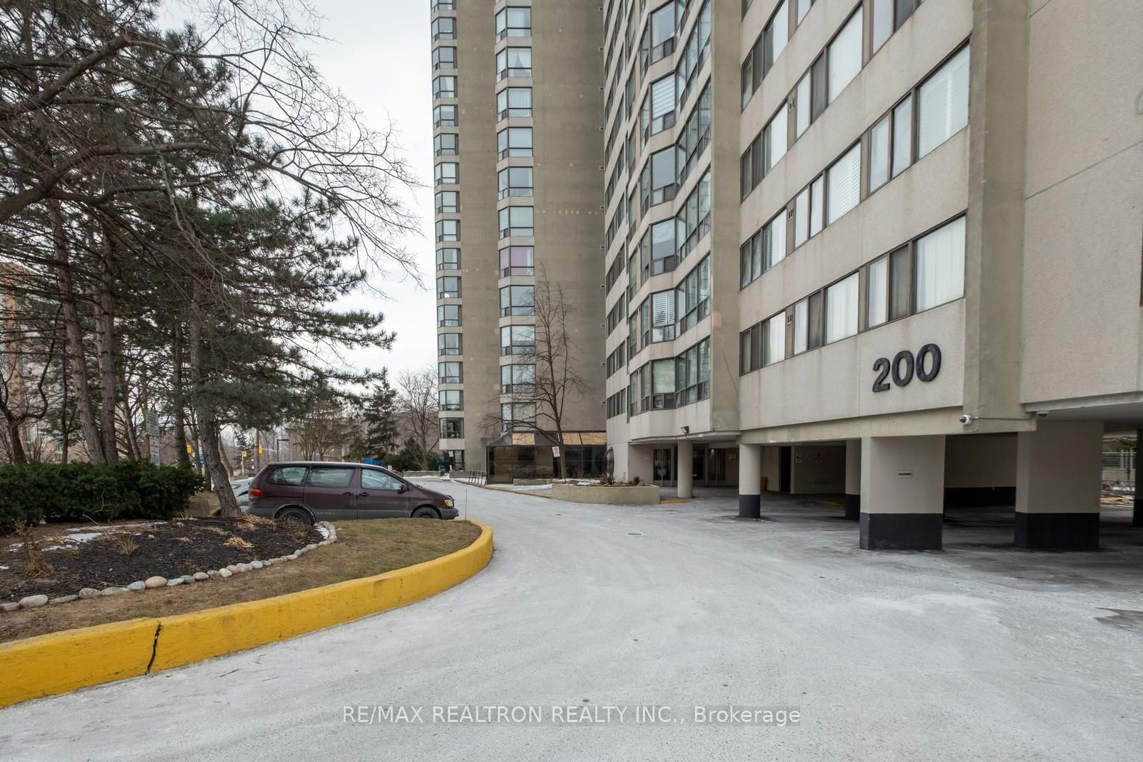 200 Robert Speck Pkwy, unit 1408 for sale