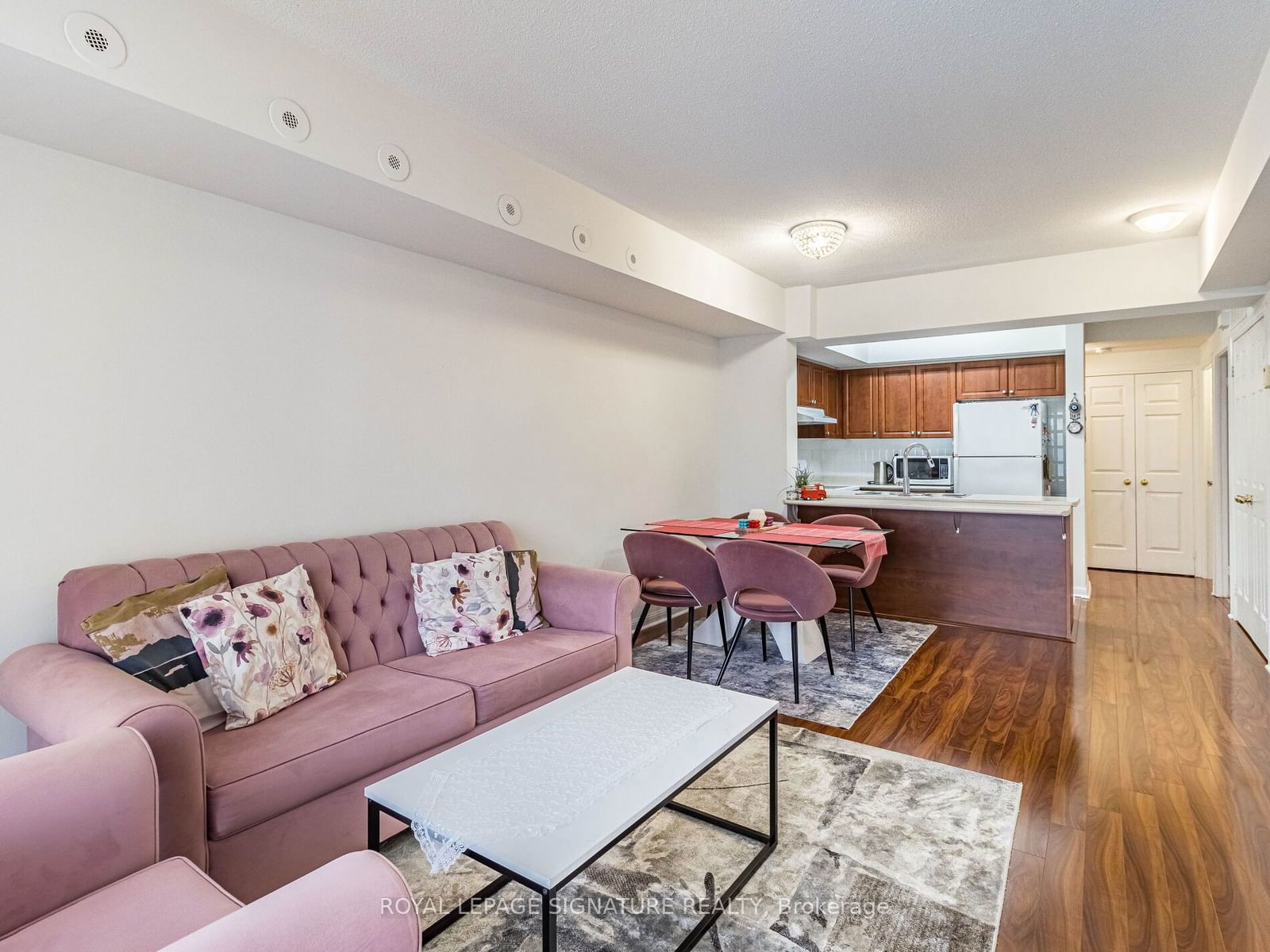 3045 Finch Ave W, unit 2079 for sale