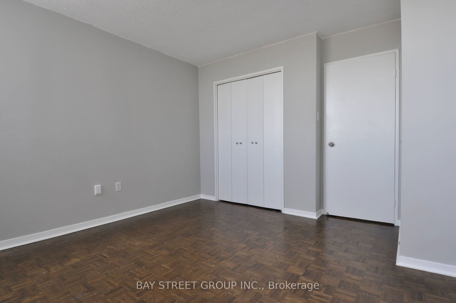 530 Lolita Gdns, unit 1806 for rent