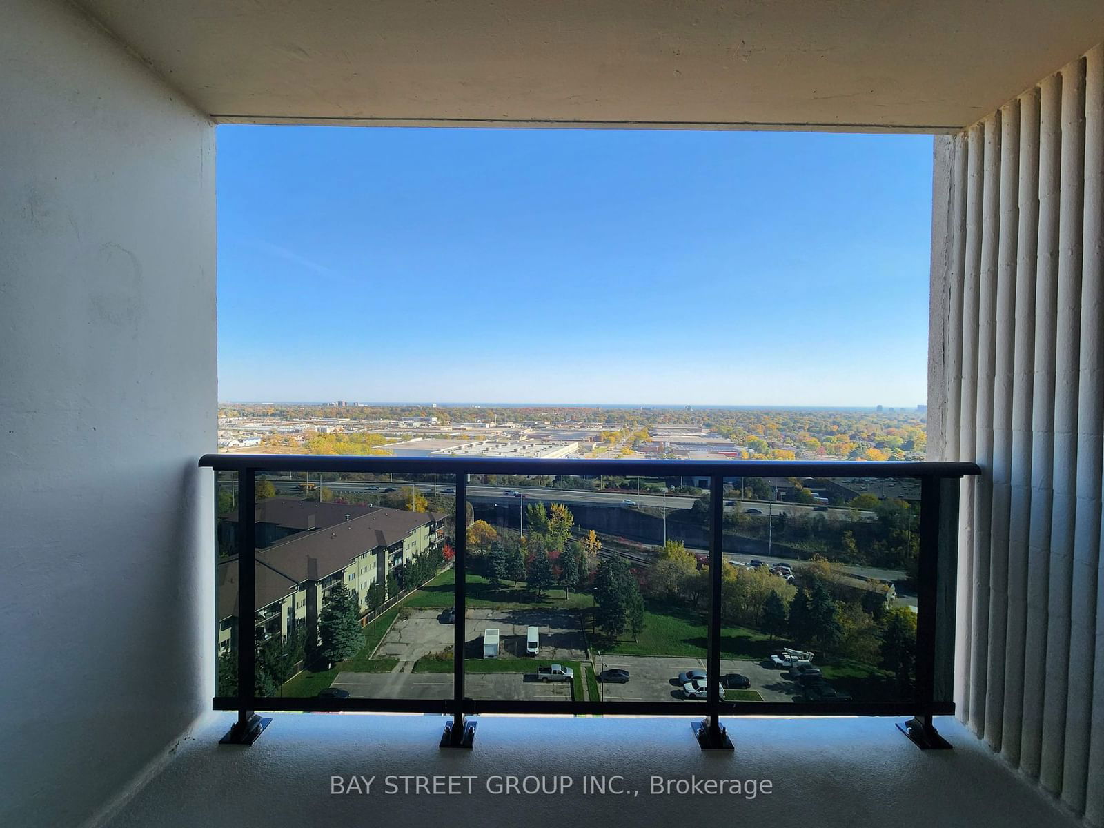 530 Lolita Gdns, unit 1806 for rent