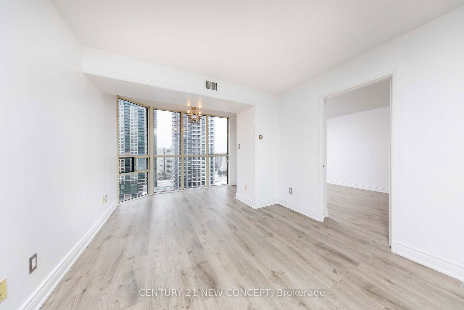 285 Enfield Pl, unit 1712 for sale