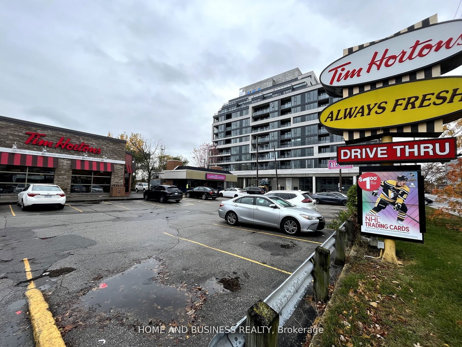 859 The Queensway, unit 525 for sale