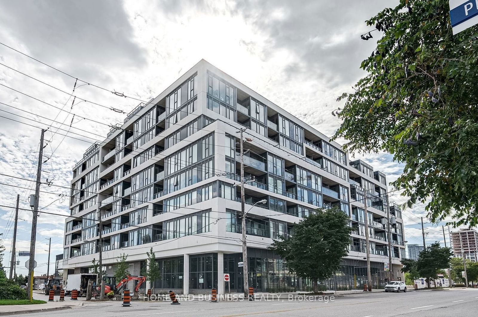 859 The Queensway, unit 525 for sale