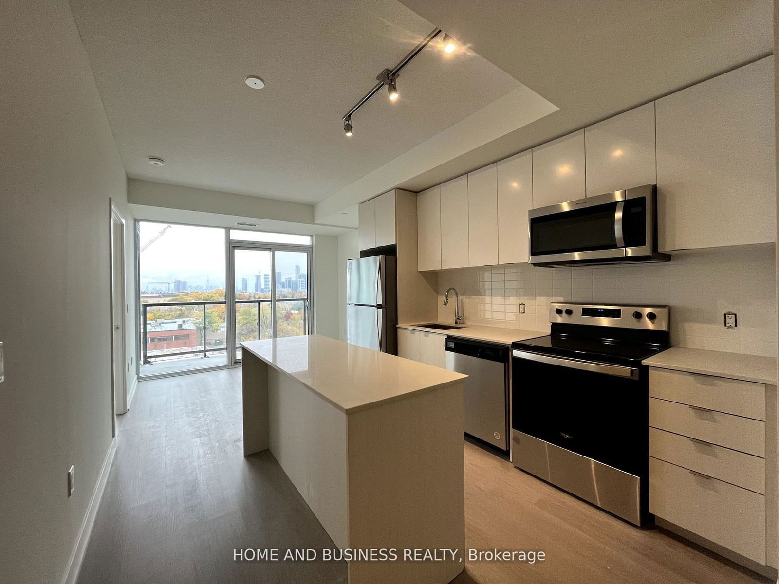 859 The Queensway, unit 525 for sale