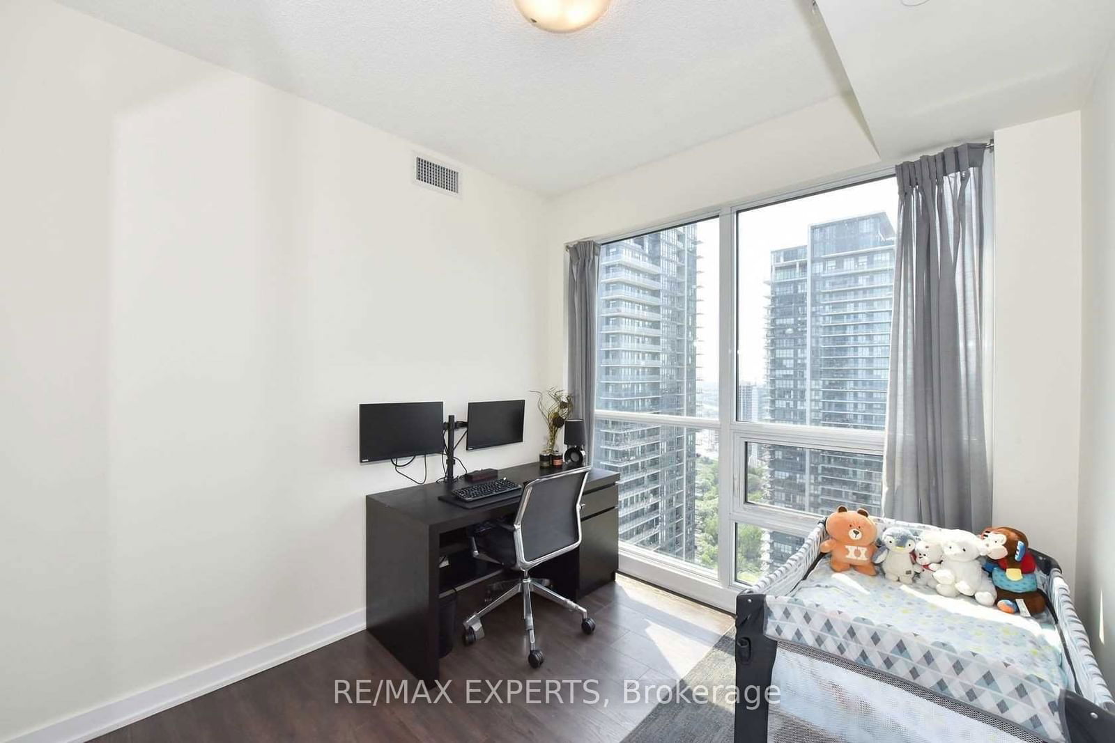 2200 Lake Shore Blvd W, unit 2904 for rent