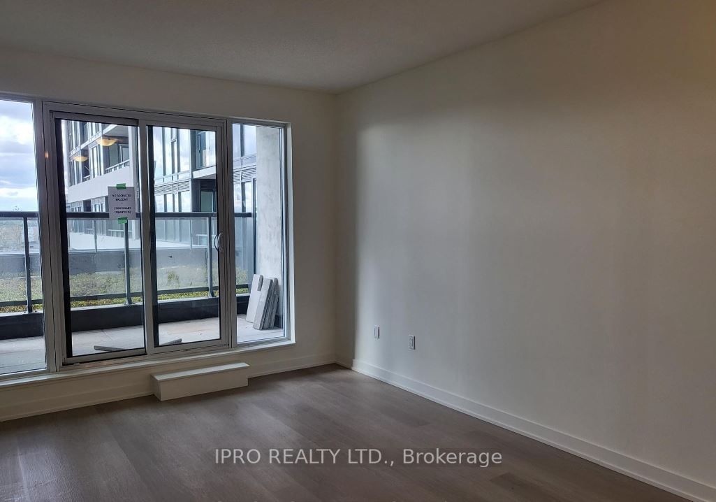 859 The Queensway, unit 307 for rent