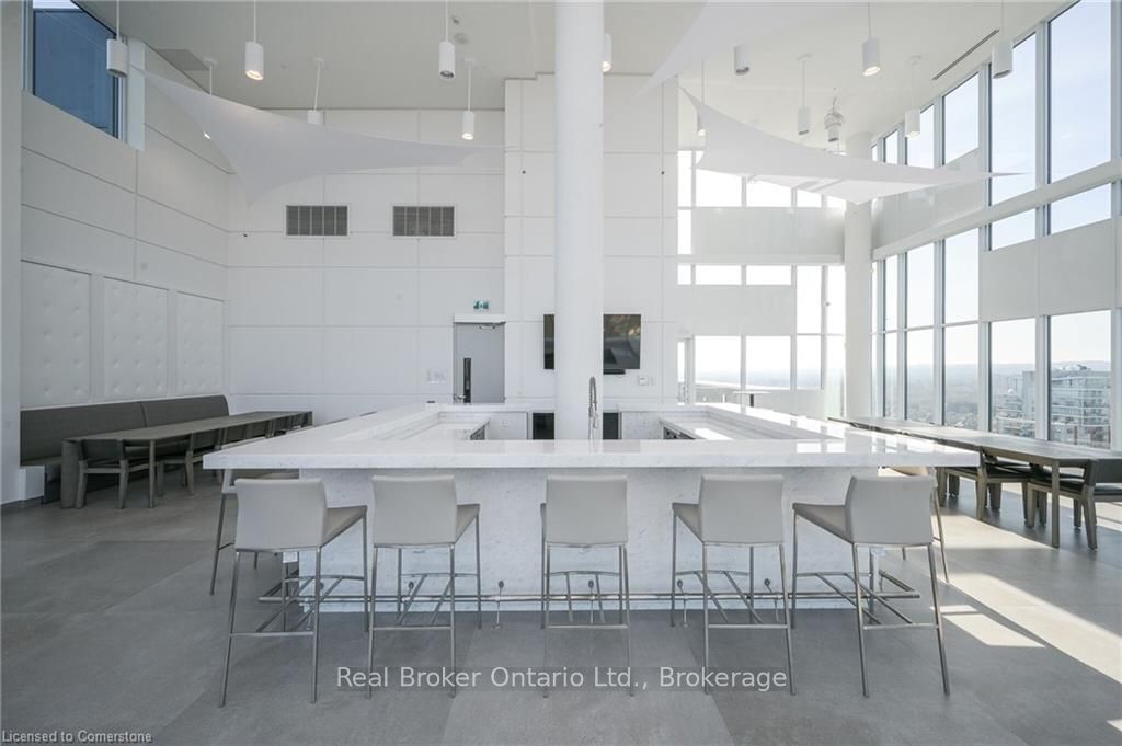 500 Brock Ave, unit 408 for sale