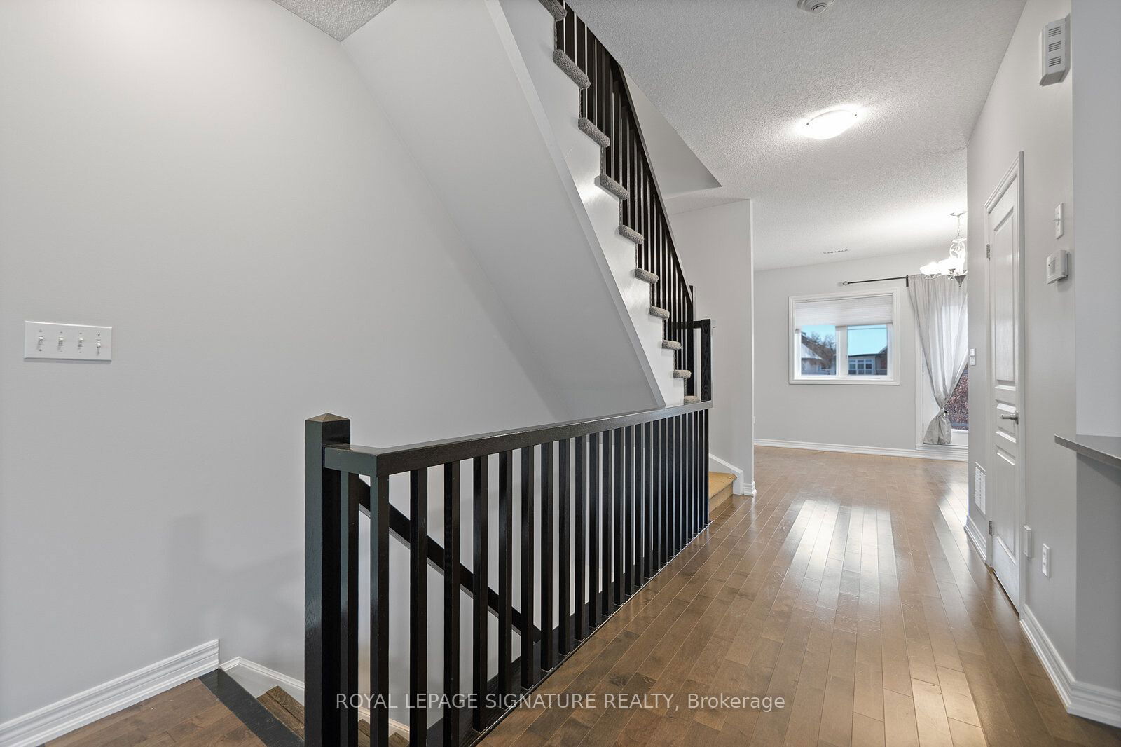 362 Plains Road E Townhomes, Burlington, Toronto