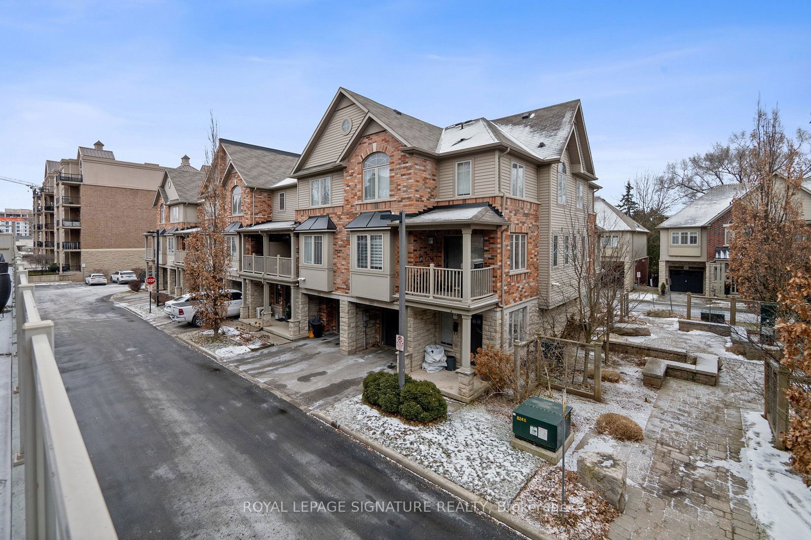 362 Plains Road E Townhomes, Burlington, Toronto