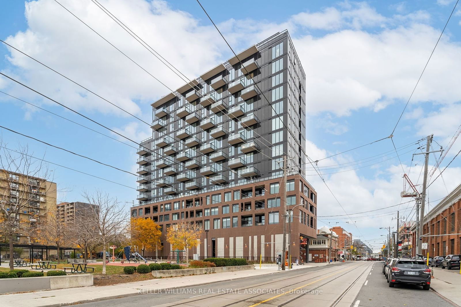 270 Dufferin St, unit 329 for sale