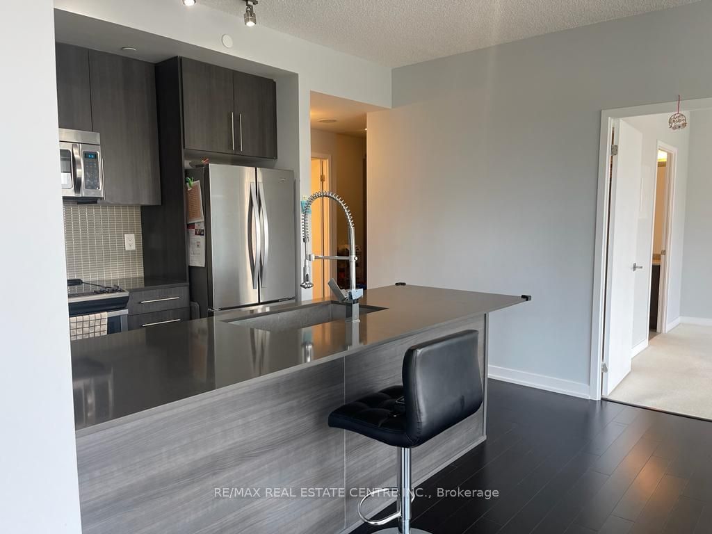 4011 Brickstone Mews, unit 907 for rent