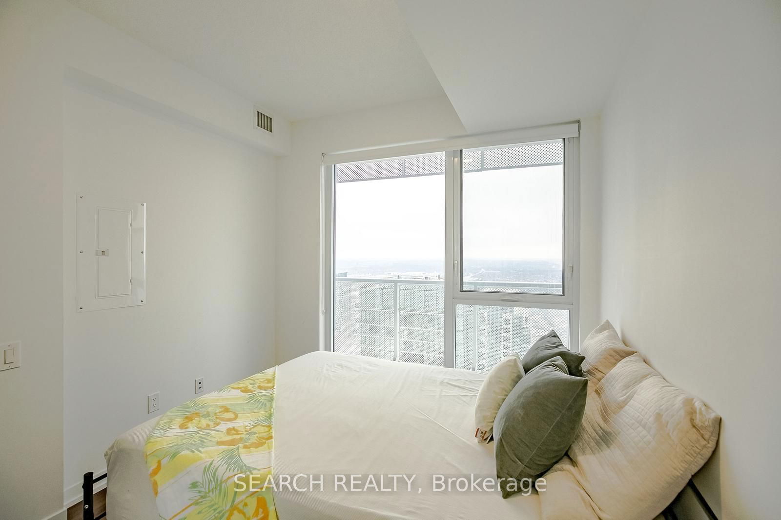 4065 Confederation Pkwy, unit 4212 for sale