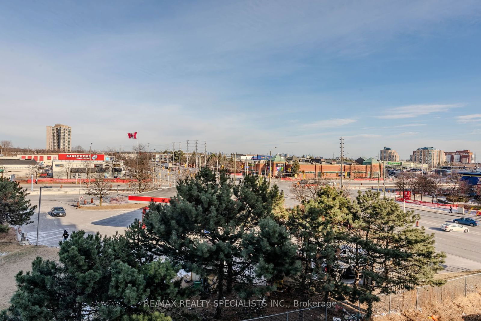 55 Eglinton Ave W, unit 405 for sale