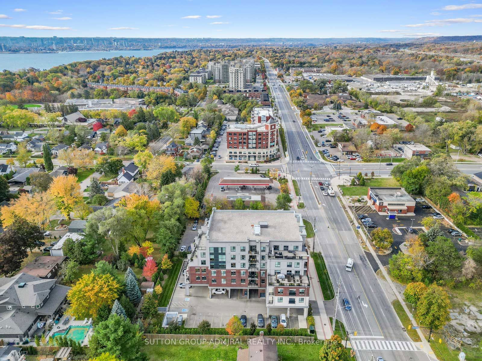 Seasons Condominiums, Burlington, Toronto