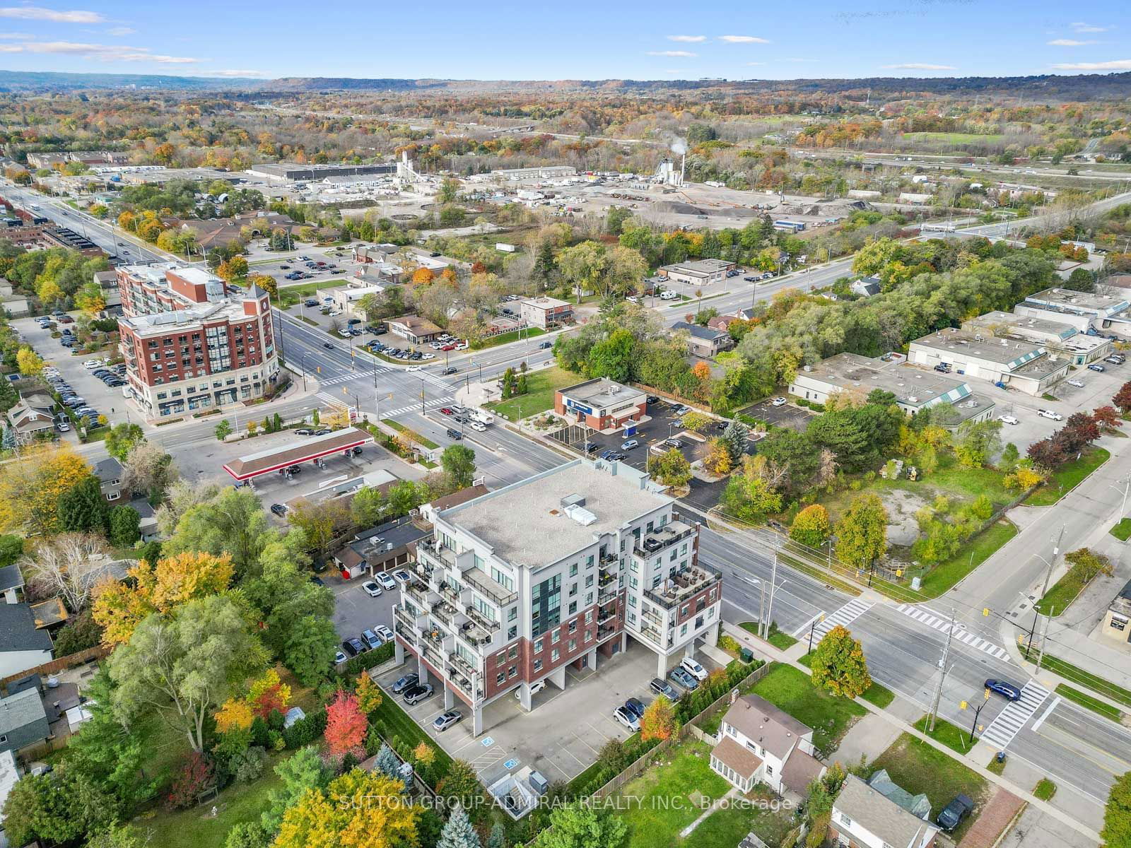 Seasons Condominiums, Burlington, Toronto