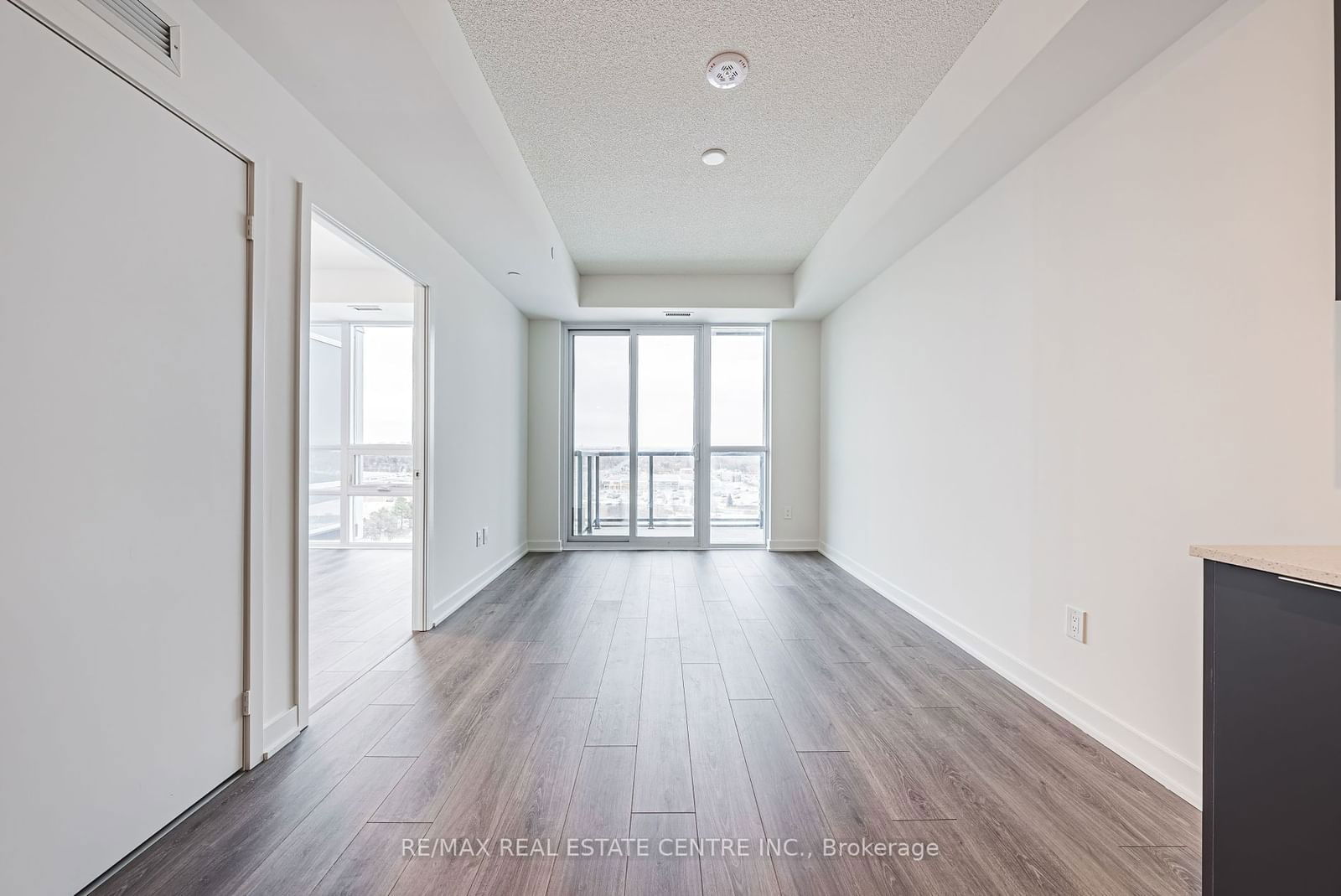 225 Malta Ave, unit 1510 for rent