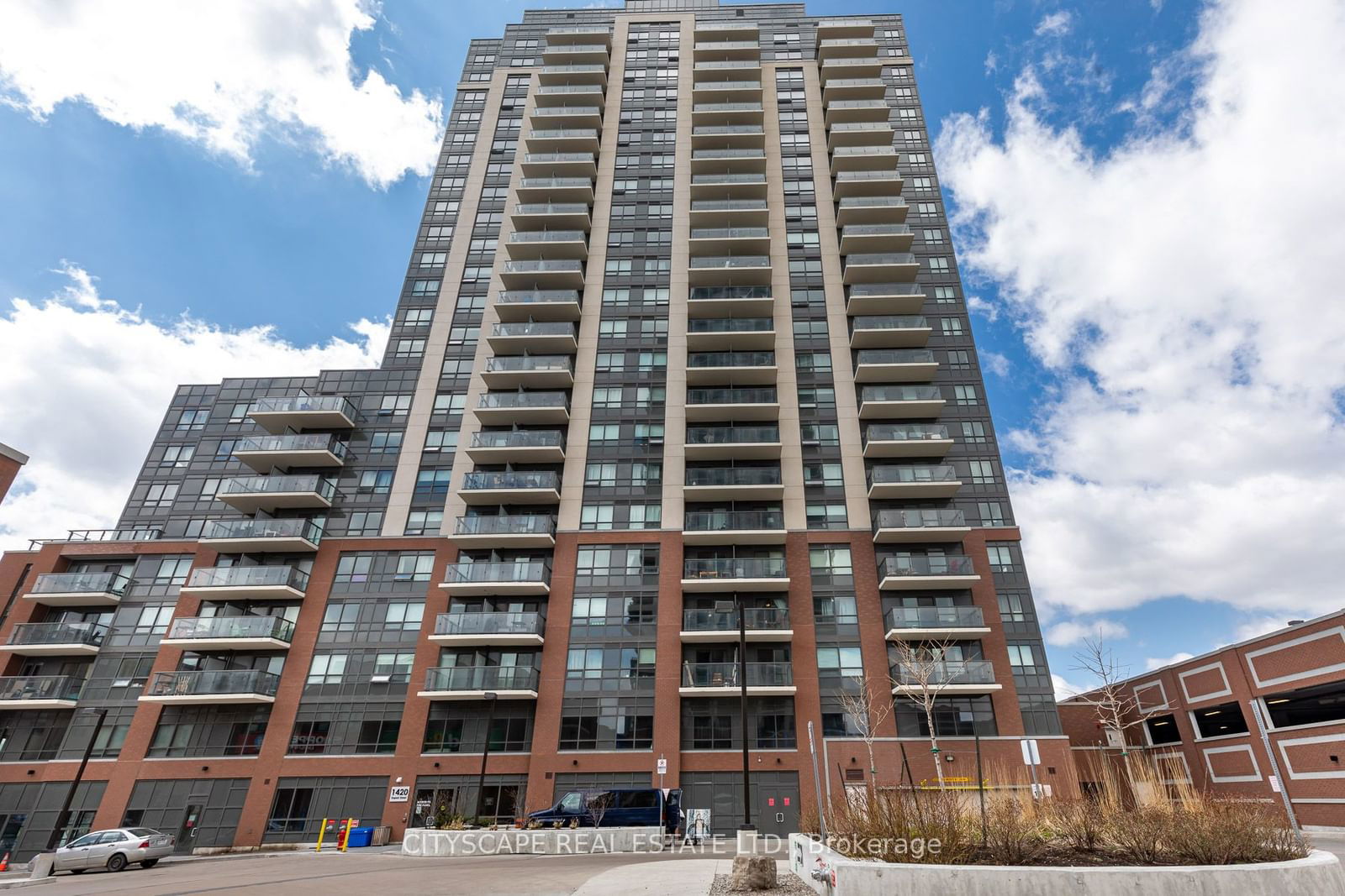 1420 Dupont St, unit 1505 for rent