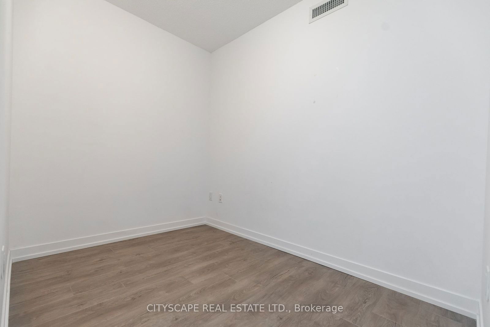 1420 Dupont St, unit 1505 for rent