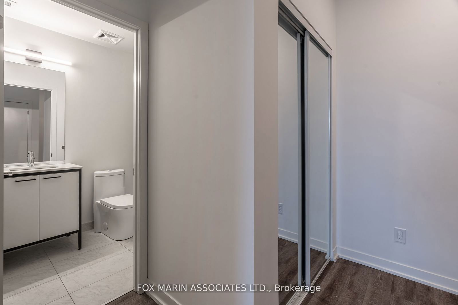 1808 St Clair Ave W, unit 605 for rent