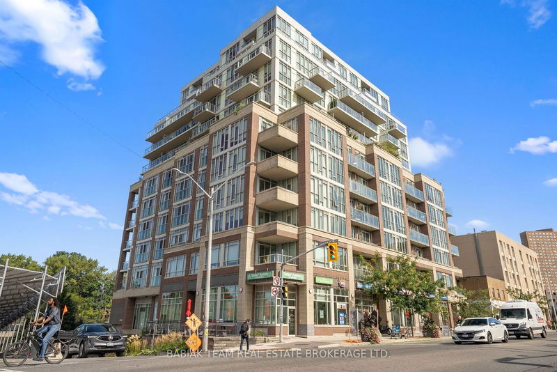 1638 Bloor St W, unit 412 for sale