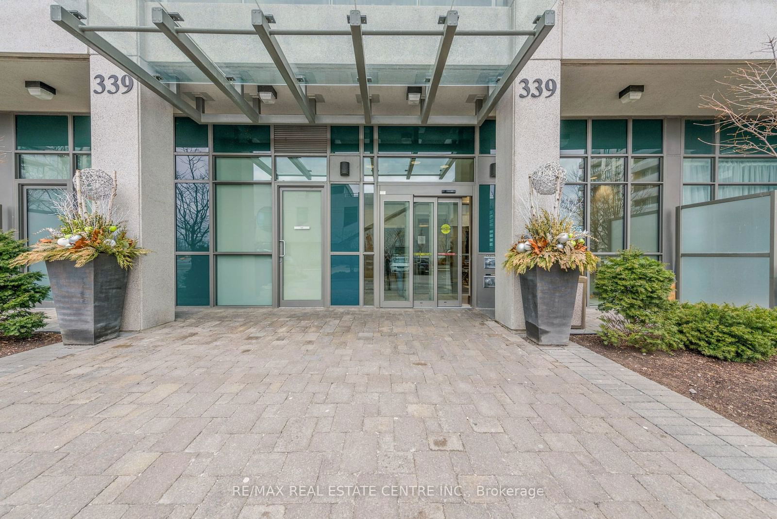 339 Rathburn Rd W, unit 2106 for sale