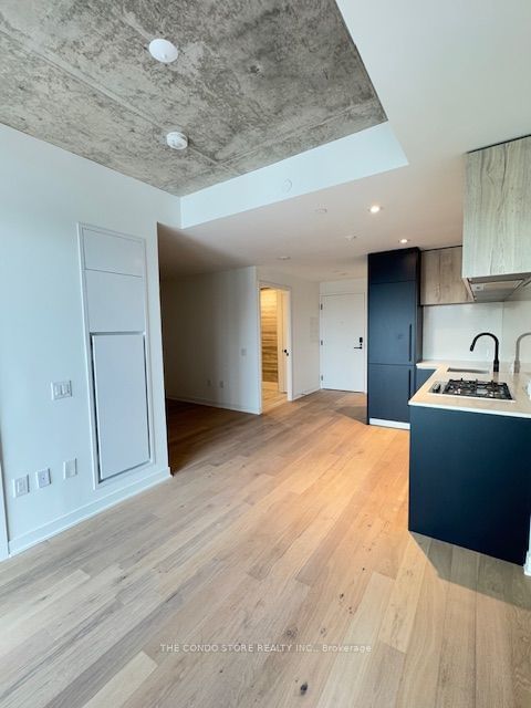 2625 Dundas St S, unit 416 for rent