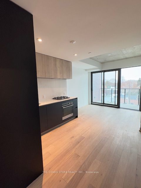 2625 Dundas St S, unit 416 for rent