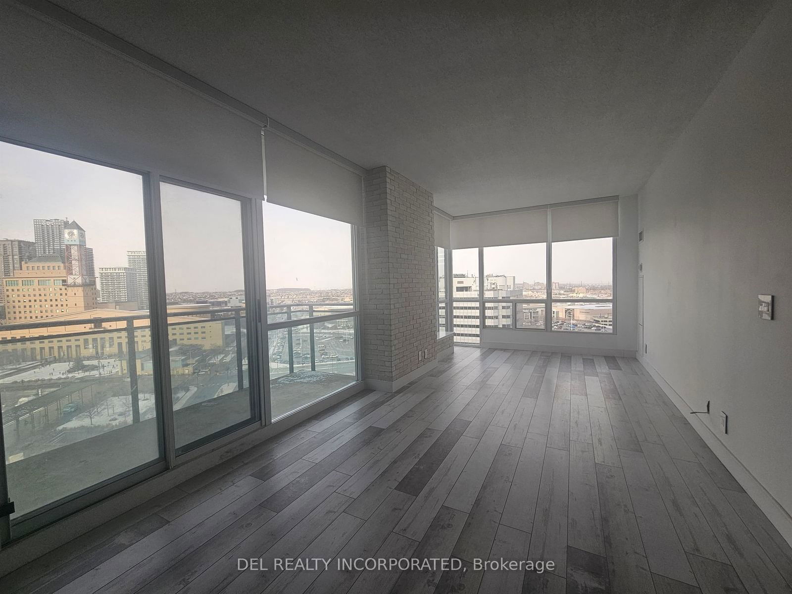 3939 Duke Of York Blvd, unit 1602 for rent