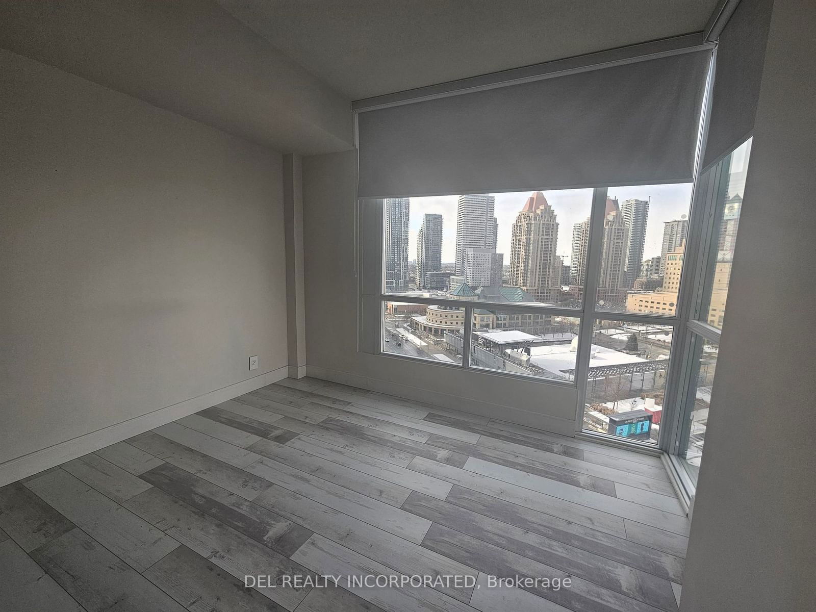 3939 Duke Of York Blvd, unit 1602 for rent