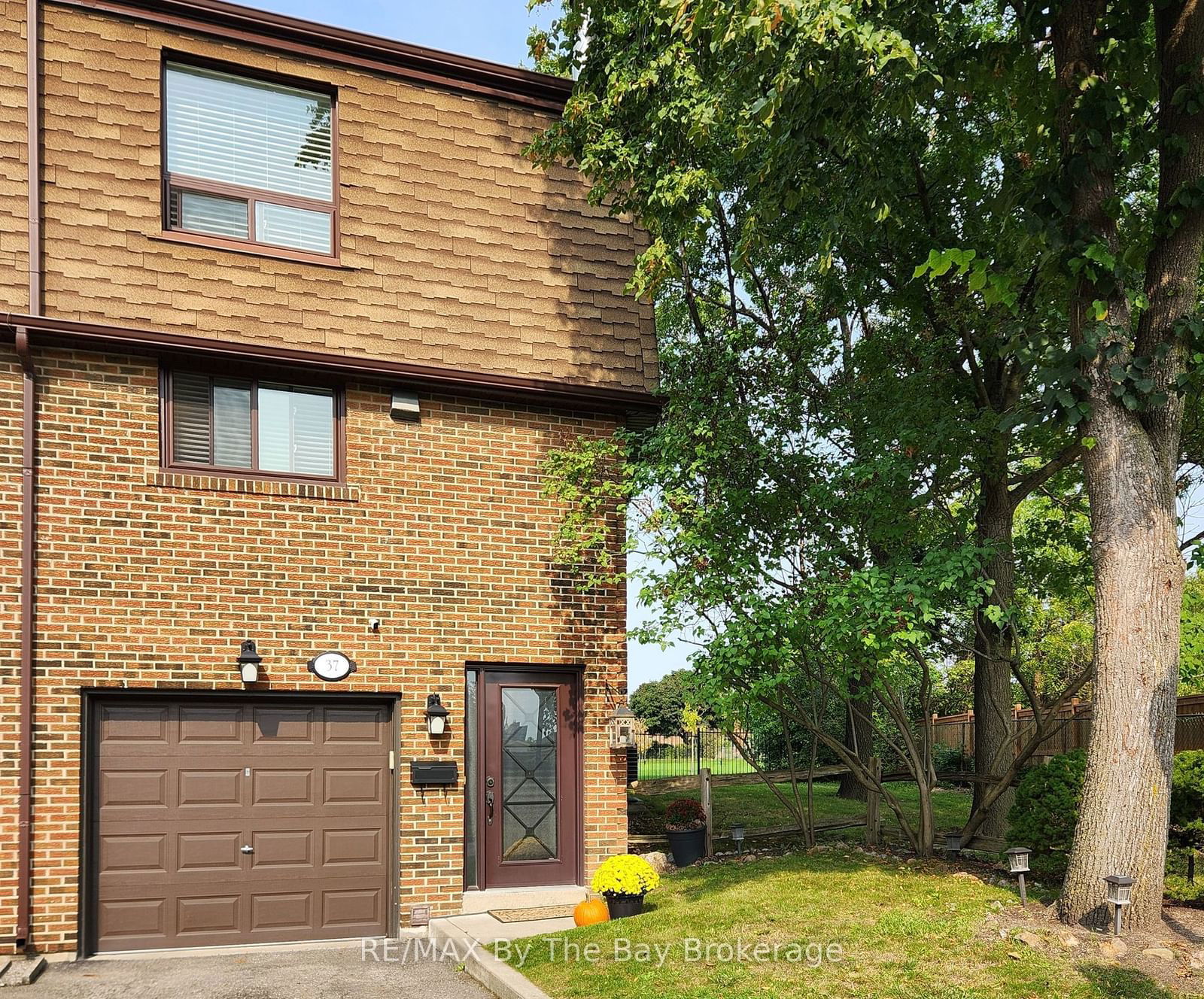 3395 Cliff Rd Townhomes, Mississauga, Toronto