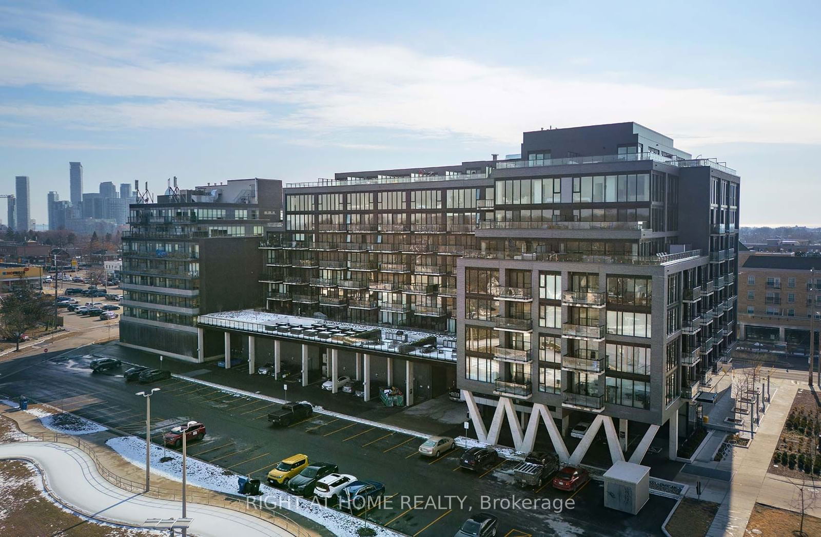 Queensway Park Condos, Etobicoke, Toronto