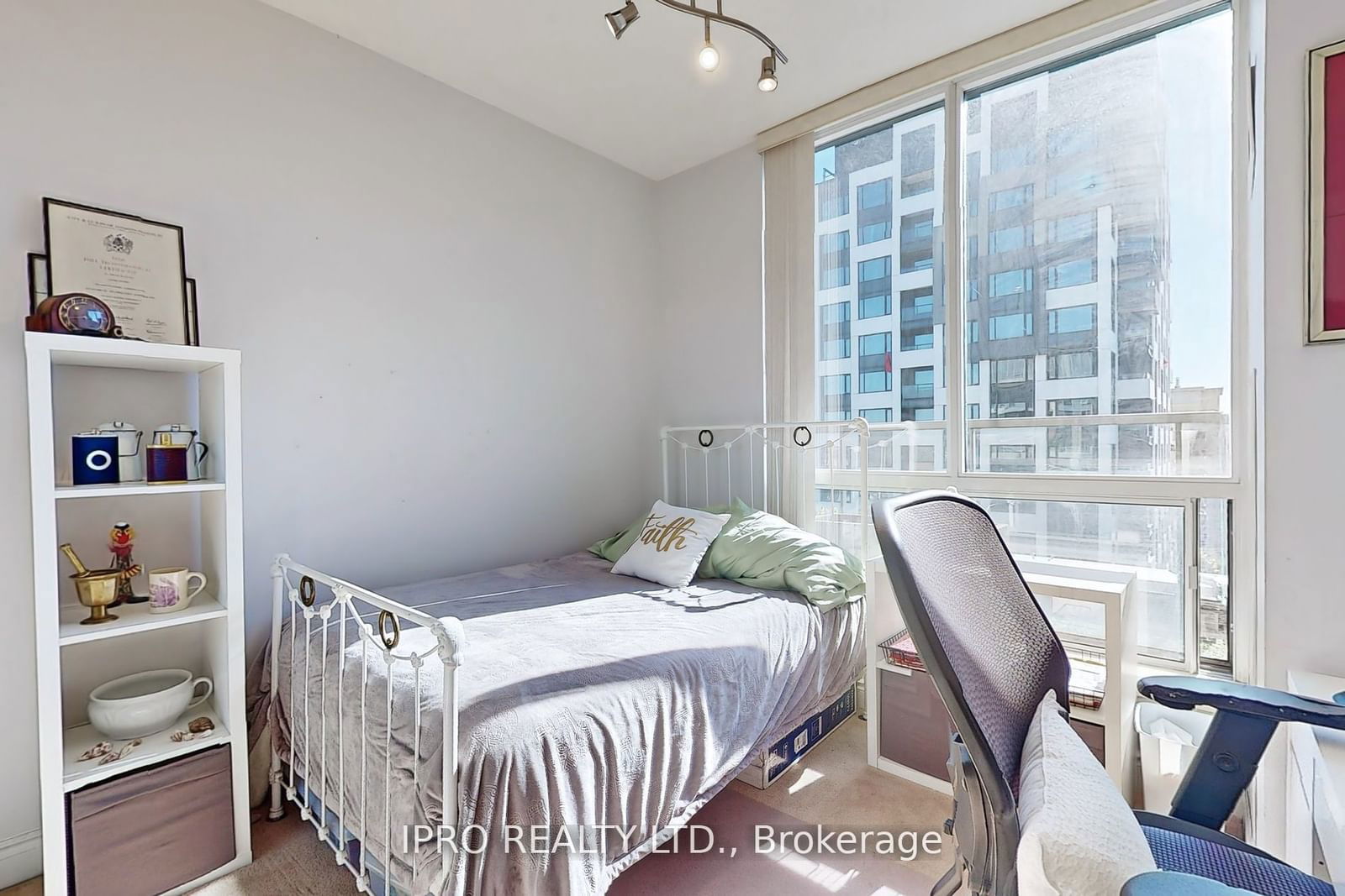 70 High Park Ave, unit 1804 for sale