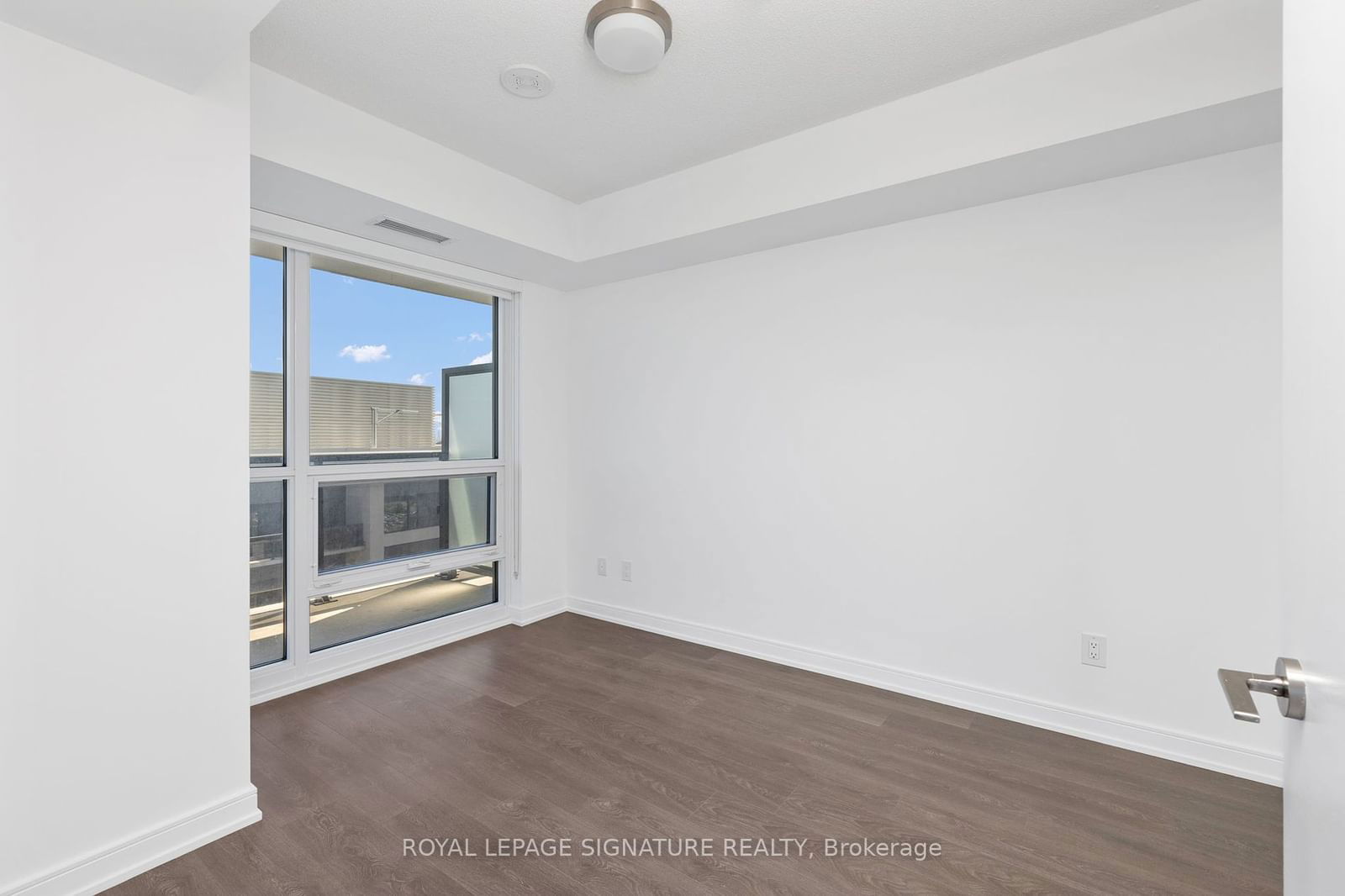 30 Samuel Wood Way, unit 2204 for sale