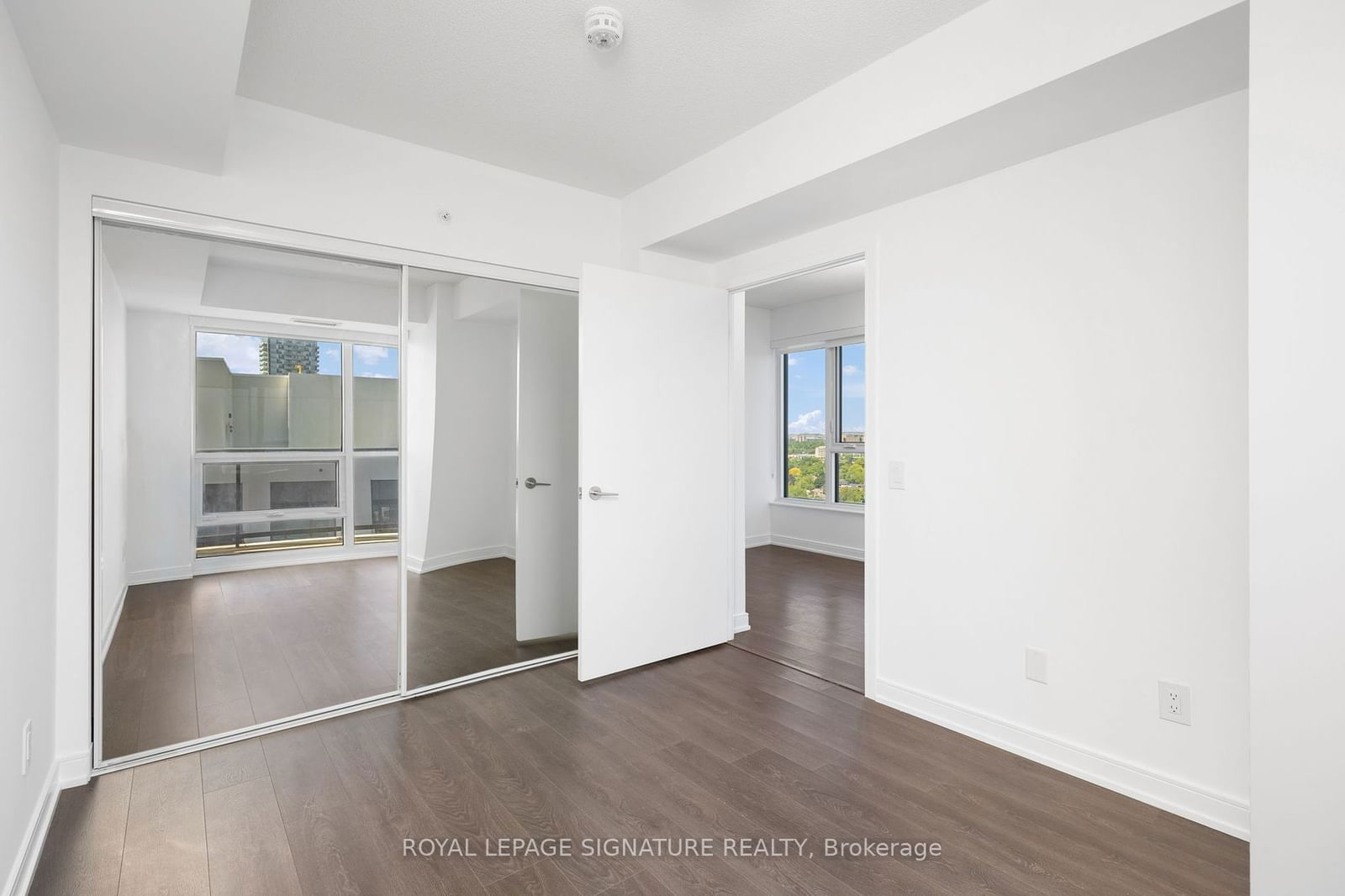 30 Samuel Wood Way, unit 2204 for sale