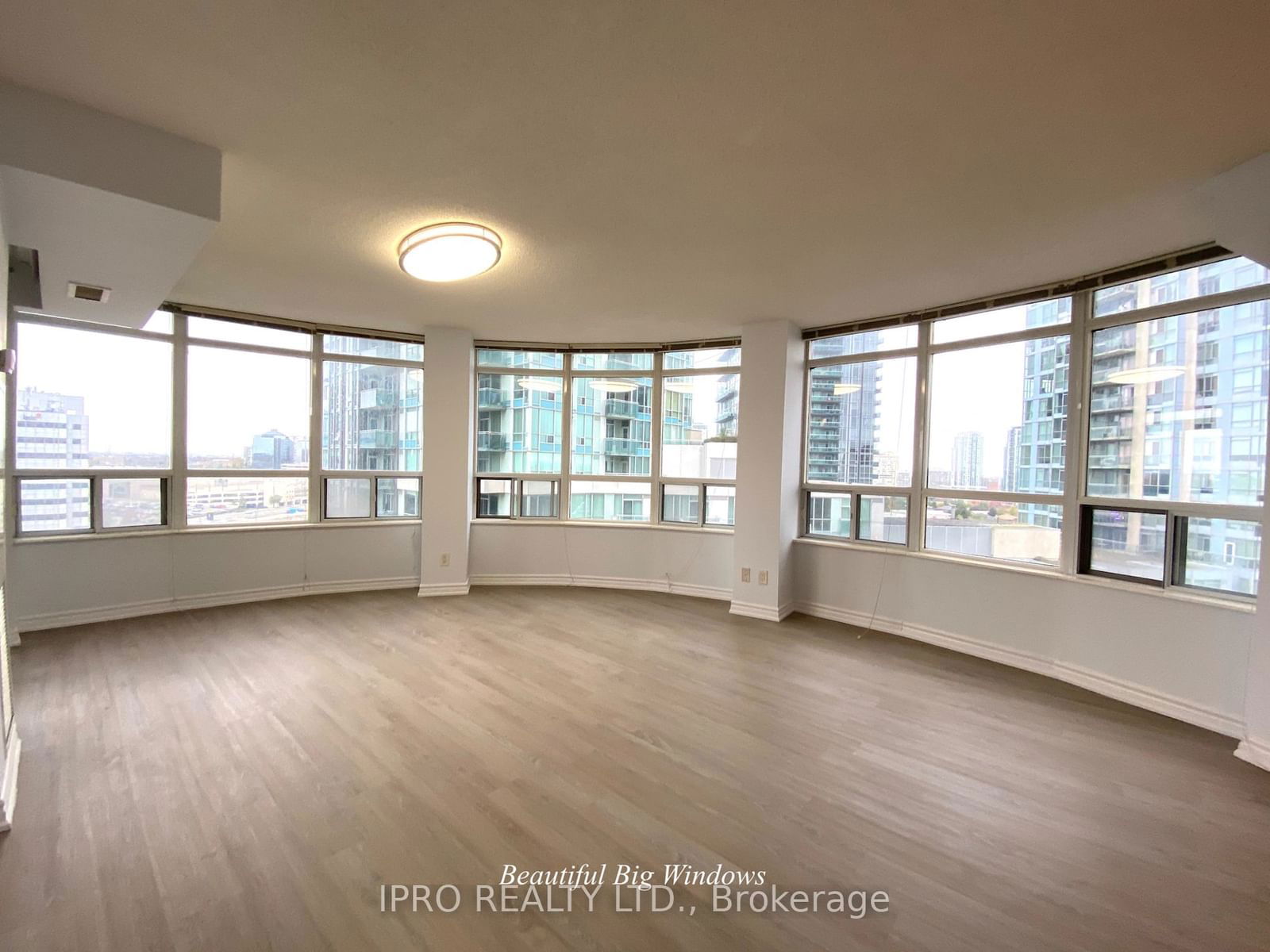 3888 Duke Of York Blvd, unit 1224 for rent