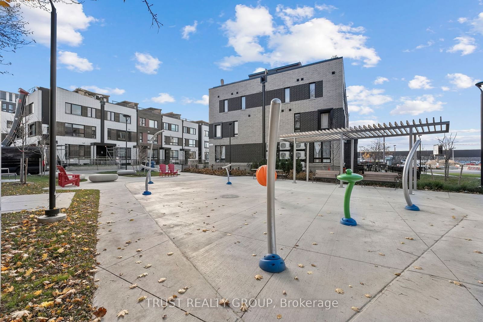 1808 St. Clair Ave W, unit 1102 for sale