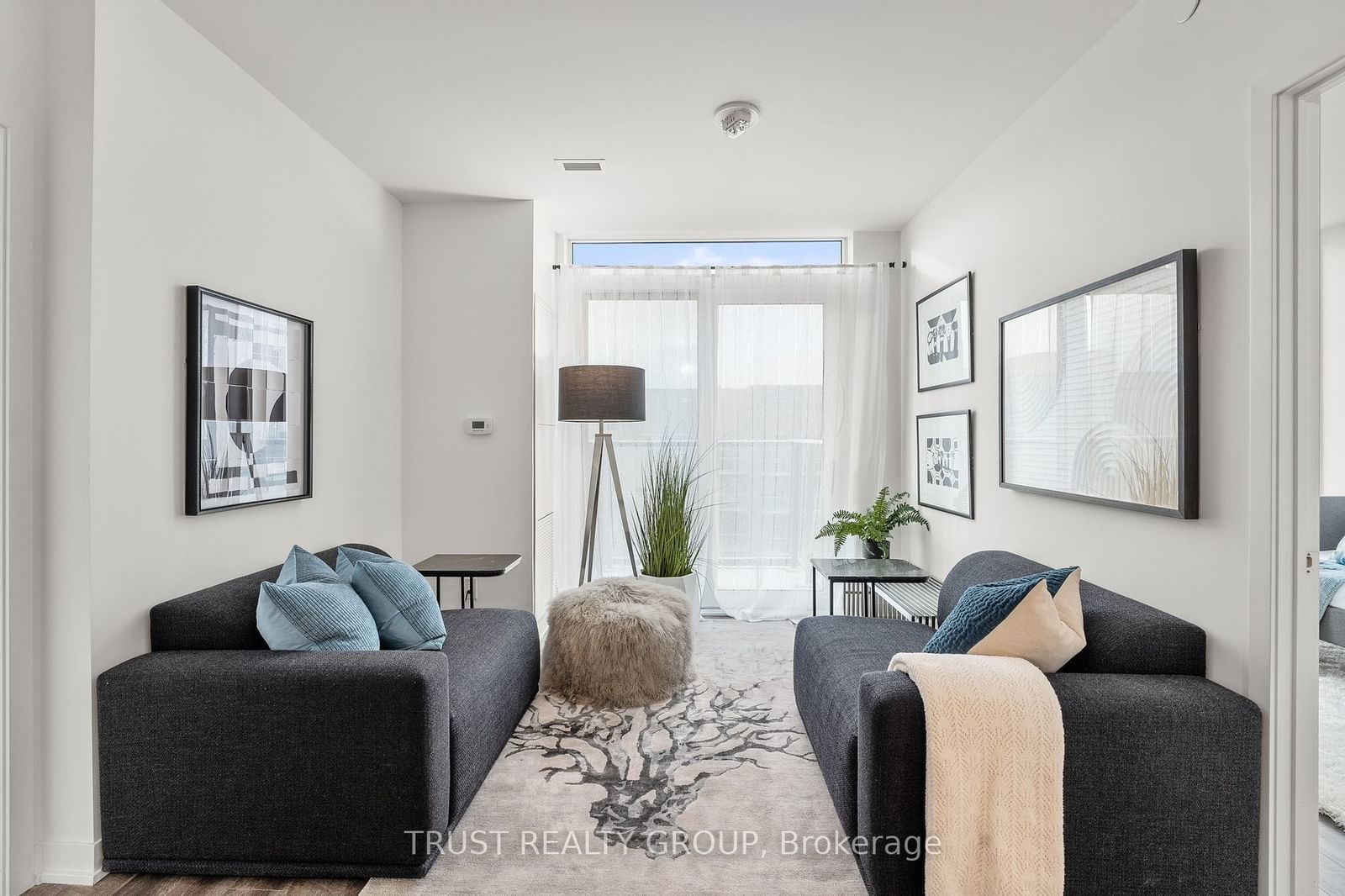 1808 St. Clair Ave W, unit 1102 for sale