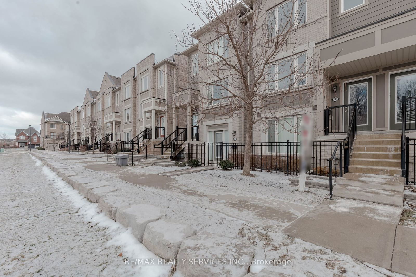 Beckenrose Court Townhomes, Brampton, Toronto